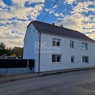 Pronájem rodinného domu 120 m² Přelíc, Přelíc, okres Kladno