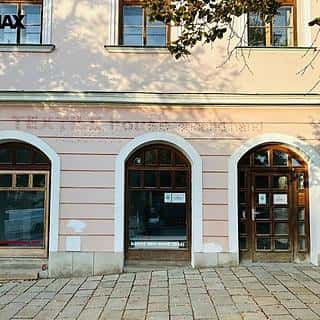 Pronájem obchodu 300 m² Jihlava, Masarykovo náměstí, Jihlava