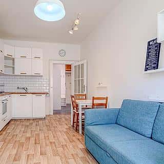 Pronájem bytu 2+kk 50 m² Praha, Jeseniova, Praha