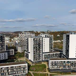 Pronájem parkovacího místa 13 m² Praha, Mezi vodami, Praha