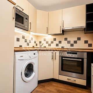 Prodej bytu 1+1 36 m² Hradec Králové, Gebauerova, Hradec Králové