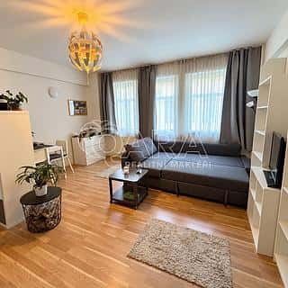 Pronájem bytu 1+kk, garsoniery 28 m² Praha, Praha