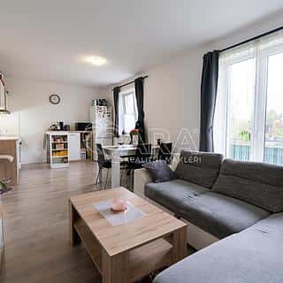 Prodej bytu 2+kk 53 m² Milovice, Armádní, Milovice, okres Nymburk