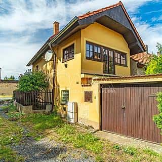 Prodej rodinného domu 78 m² Panenský Týnec, Panenský Týnec, okres Louny