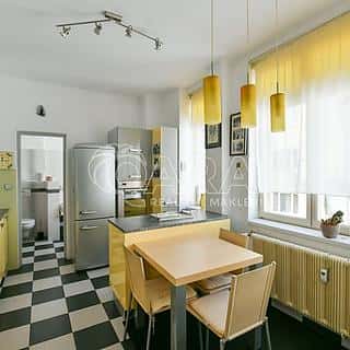 Pronájem bytu 3+1 80 m² Praha, Jungmannova, Praha