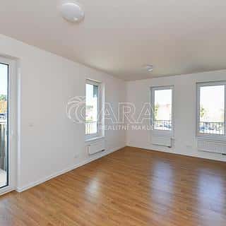 Pronájem bytu 1+kk, garsoniery 32 m² Benešov, 102. pluku, Benešov