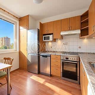 Pronájem bytu 2+1 44 m² Olomouc, Rožňavská, Olomouc