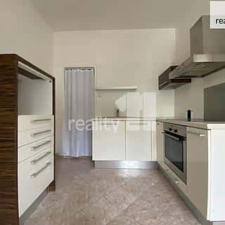 Pronájem bytu 2+1 60 m² Nový Bor, Husova, Nový Bor, okres Česká Lípa