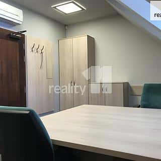 Pronájem kanceláře 14 m² Karlovy Vary, Chebská, Karlovy Vary