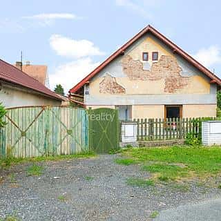 Prodej rodinného domu 86 m² Pňov-Předhradí, U Parku, Pňov-Předhradí, okres Kolín