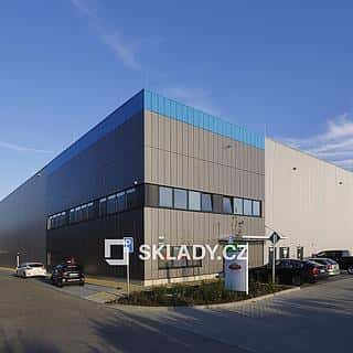 Pronájem skladu 4100 m² Chrášťany, Chrášťany, okres Praha-západ