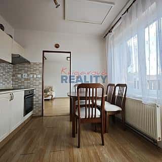 Prodej bytu 3+1 76 m² Chýnov, U Kuželníku, Chýnov, okres Tábor