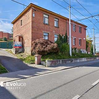 Prodej bytu 3+1 60 m² Zlín, Mostní, Zlín