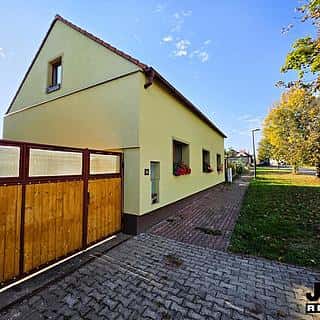 Prodej rodinného domu 200 m² Výškov, Výškov, okres Louny