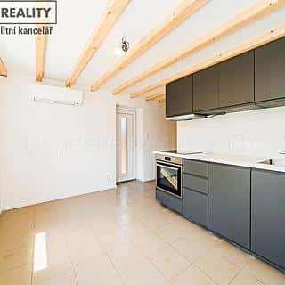 Prodej rodinného domu 57 m² Černošice, Černošice, okres Praha-západ
