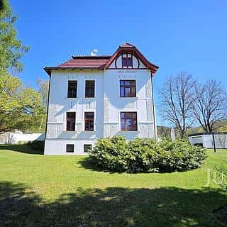 Prodej rodinného domu 257 m² Heřmaň, Heřmaň, okres Písek