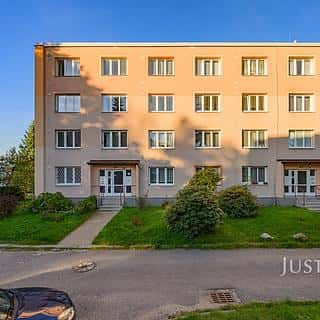 Prodej bytu 3+1 63 m² Liberec, Lomená, Liberec