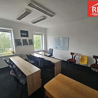 Pronájem kanceláře 19 m² Mariánské Lázně, Nádražní náměstí, Mariánské Lázně, okres Cheb