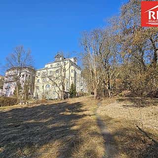Prodej komerčního pozemku 3377 m² Mariánské Lázně, Zeyerova, Mariánské Lázně, okres Cheb