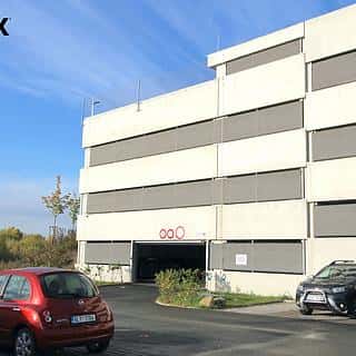 Pronájem parkovacího místa 13 m² Praha, Bryksova, Praha