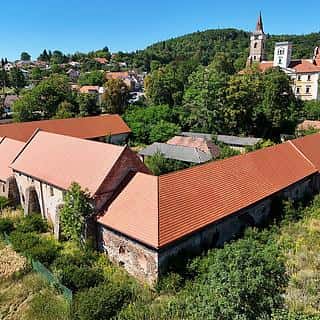 Prodej historického objektu 8074 m² Sázava, Sázava, okres Benešov