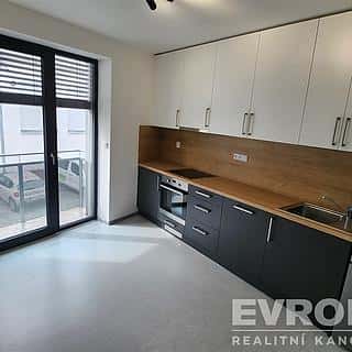 Pronájem bytu 2+1 55 m² Havlíčkův Brod, Jihlavská, Havlíčkův Brod