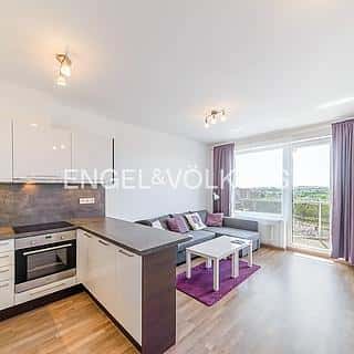 Pronájem bytu 2+kk 53 m² Praha, Holýšovská, Praha