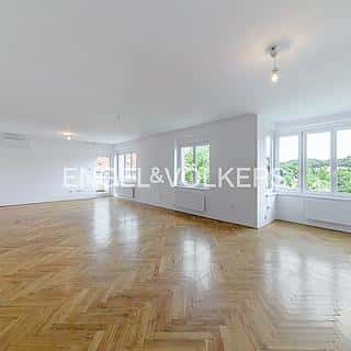 Pronájem bytu 4+1 150 m² Praha, Ke Klimentce, Praha