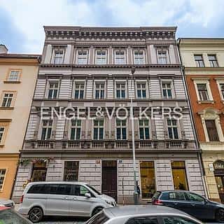 Pronájem obchodu 93 m² Praha, Petrská, Praha