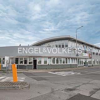 Pronájem skladu 4500 m² Kněževes, U Zbrojnice, Kněževes, okres Praha-západ