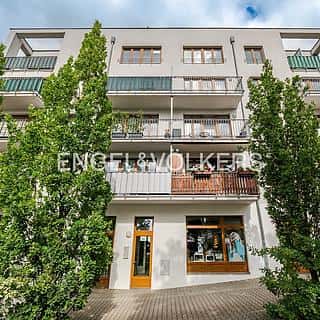 Pronájem obchodu 45 m² Praha, Elišky Přemyslovny, Praha