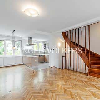Pronájem rodinného domu 172 m² Praha, Na Míčánce, Praha