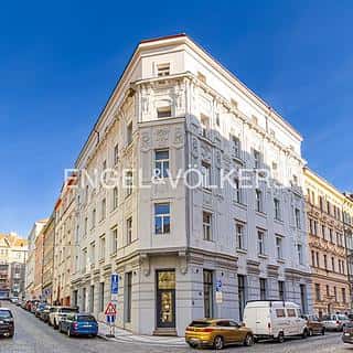Pronájem restaurace 364 m² Praha, Černomořská, Praha