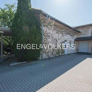 Pronájem výrobního objektu 230 m² Husinec, Na Hlinkách, Husinec, okres Praha-východ