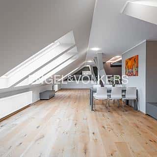 Pronájem bytu 4+kk 135 m² Praha, Plzeňská, Praha