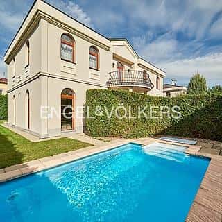 Pronájem vily 243 m² Praha, Nebušická, Praha