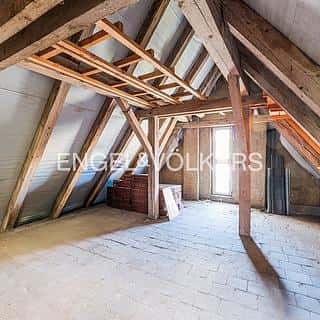 Prodej půdního prostoru 110 m² Praha, V Holešovičkách, Praha