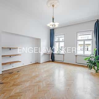Prodej bytu 3+1 112 m² Praha, Jenštejnská, Praha