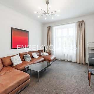 Pronájem bytu 3+1 103 m² Praha, Rašínovo nábřeží, Praha