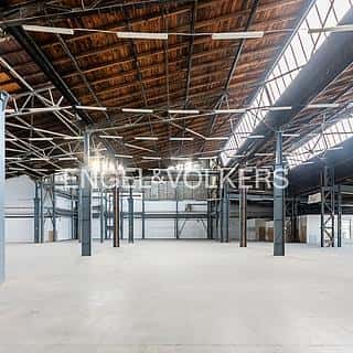 Pronájem skladu 2735 m² Plzeň, Domažlická, Plzeň, okres Plzeň-město