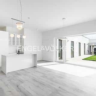 Pronájem rodinného domu 111 m² Praha, K Housličkám, Praha