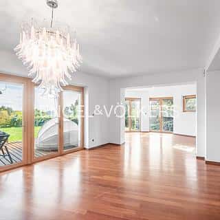 Pronájem vily 315 m² Praha, Nad Podbabskou skálou, Praha