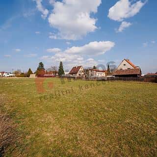 Prodej stavební parcely 602 m² Lány, Pod kopaninou, Lány, okres Kladno