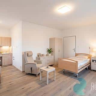 Prodej Ostatních komerčních prostor 1325 m² Mladá Vožice, Souhradí, Mladá Vožice, okres Tábor