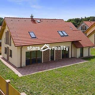 Prodej rodinného domu 179 m² Veltrusy, Akátová, Veltrusy, okres Mělník