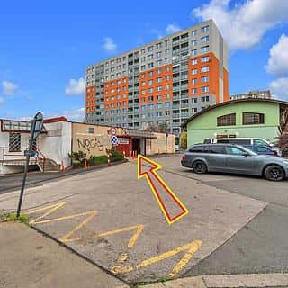 Prodej garáže 18 m² Praha, Makovského, Praha