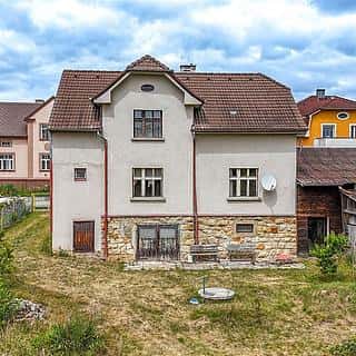 Prodej rodinného domu 186 m² Bělá nad Radbuzou, Školní, Bělá nad Radbuzou, okres Domažlice