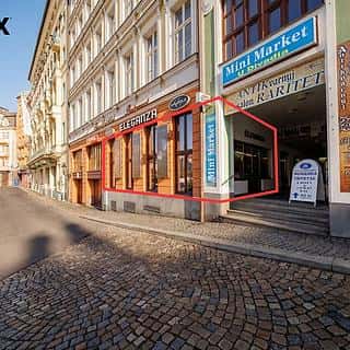 Prodej obchodu 115 m² Karlovy Vary, Divadelní náměstí, Karlovy Vary