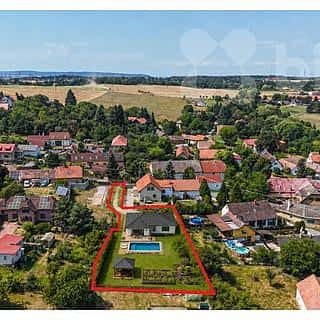 Prodej stavební parcely 1339 m² Okrouhlo, Okrouhlo, okres Praha-západ