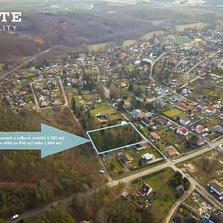 Prodej stavební parcely 850 m² Plzeň, K Radbuze, Plzeň, okres Plzeň-město